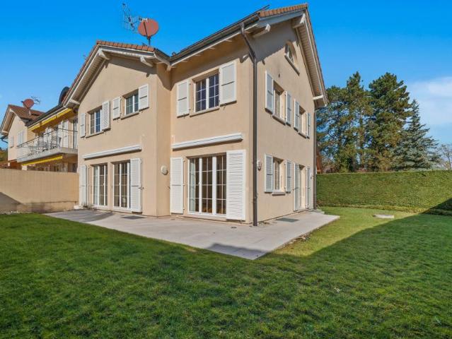SELTEN | 6 ZIMMER FAMILIENVILLA – TERRE SAINTE