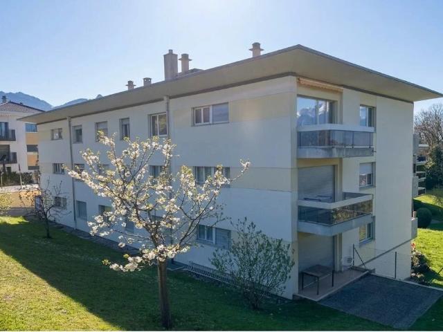 Selten zur Miete – Geräumige 5,5 Zimmer Wohnung mit Panoramablick auf den Genfersee