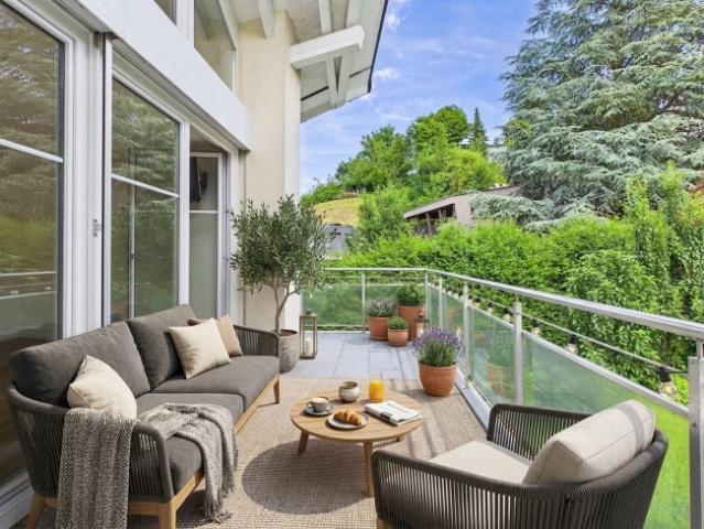 Seltene Maisonette Wohnung, einzigartiger Seesicht, 2 Terrassen und 170m2 Wohnfläche