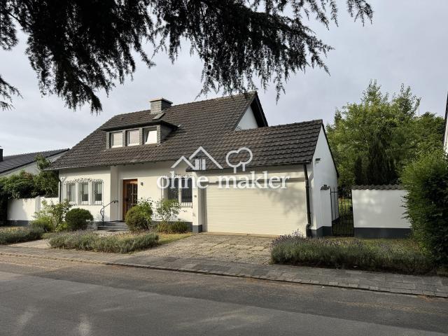 RESERVIERT Seltene Gelegenheit, Alt Schürkesfeld, frisch saniert mit großem Grundstück