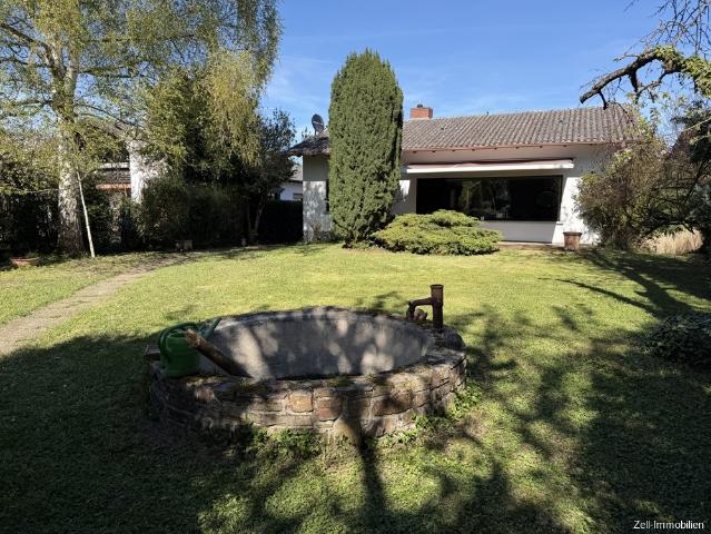Seltene Gelegenheit! Gepflegtes Einfamilienhaus mit 747 m² großem Gartengrundstück in ruhiger Wohnlage