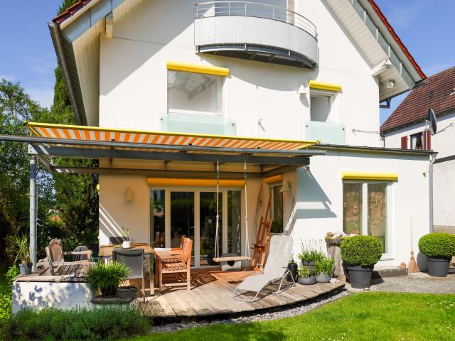 Seltene Gelegenheit: Großzügiges EFH mit 6 Zimmern, Garten, Sauna und Garage in Heilbronner Top Lage