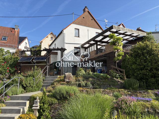 Seltene Gelegenheit in Hofheim Marxheim: Großes Traumgrundstück mit Bestandshaus. Ohne Provision!