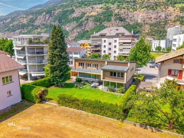 Seltene Gelegenheit viel Raum, grosser Garten, zentrale Lage mit Gewerbeoption