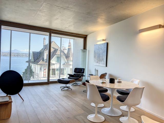Seltene Gelegenheit! 4 Zimmer Wohnung am Seeufer