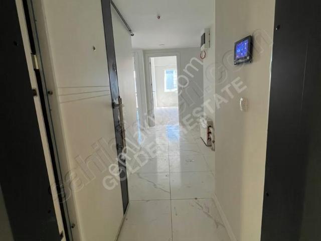 Selvi Park Evleri'nde Peyzaj Cephe Ferah Satılık 3+1 Daire