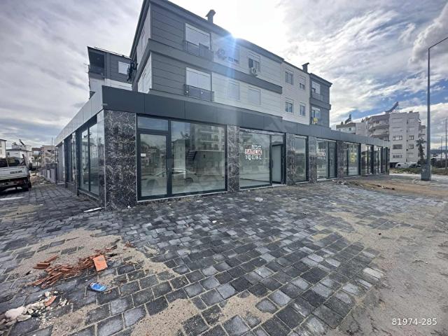 SELALE MAHALLESINDE SATILIK 190m2 SIFIR GENIS OTOPARKLI DUKKAN
