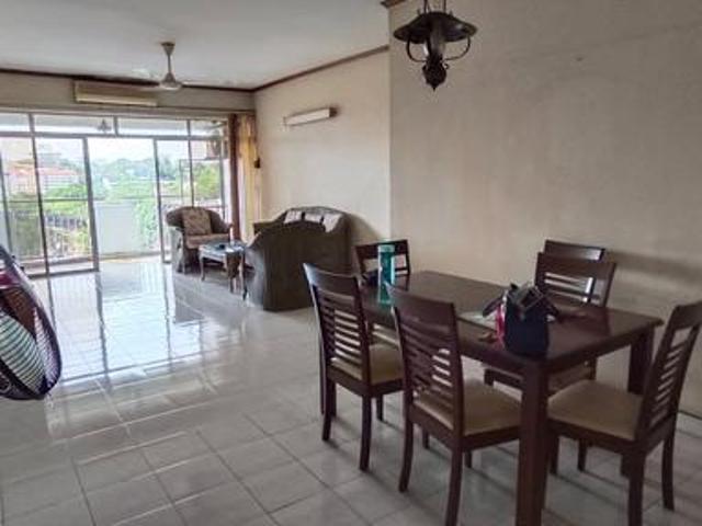Selangor Petaling Jaya Fully Furnished University Tower Condominium For Rent