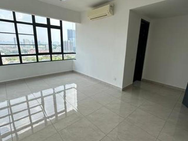 Selayang 18 Condominium Partial Furnished For Rent