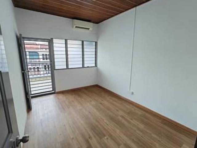 Selayang Utama House Selayang For Sale