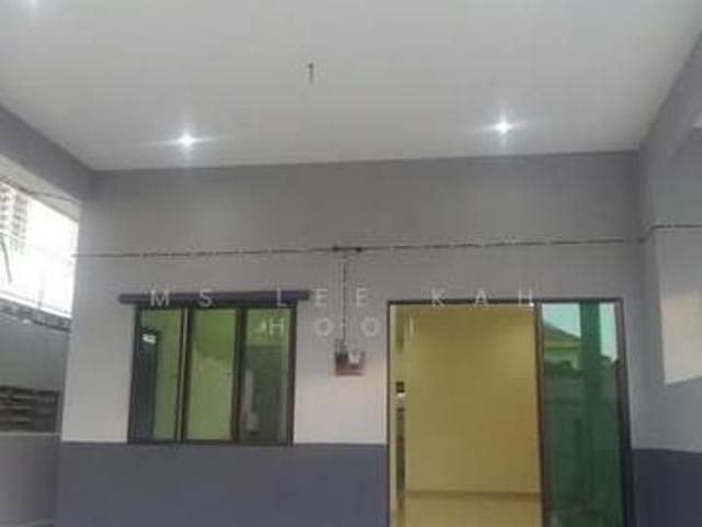 Selayang Baru 1 storey House 2adjoin units sell together