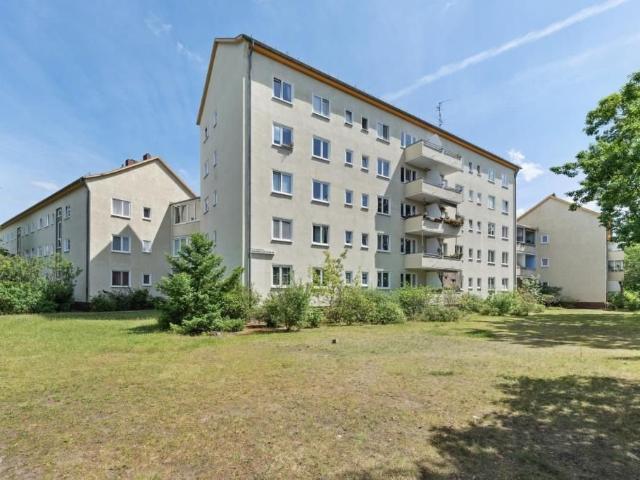 Selbstnutzer aufgepasst! Leerstehende 2 Zimmer Wohnung im EG mit zusätzlichem Sondernutzungsrecht