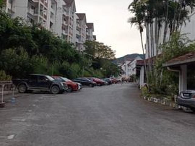 Selesa Hillhomes Apt Bukit Tinggi Bentong