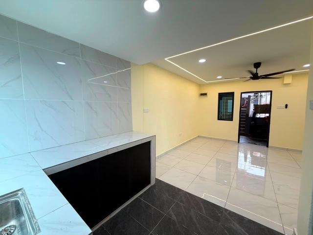 Selesa Jaya flat blok 5 level 2 full loan for sales