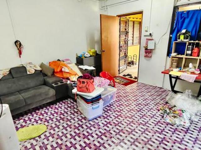 Selesa Jaya Flat Level 1FULL LOAN Below Market 32k