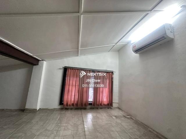 Selesa jaya flat @ Renovated for Sale