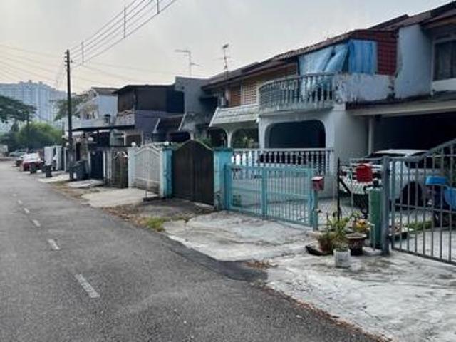 Selesa Jaya Low Cost Terrac