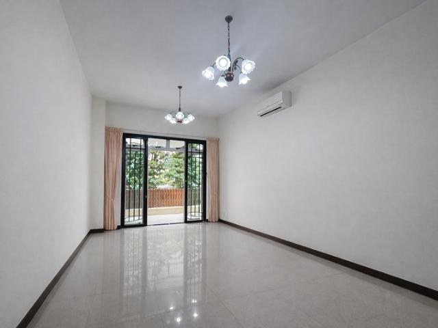 Seletar Springs Condominium For Sale, $1,690,000, 3 Bed 3 Bath 1,658 sqft $1,019.00 psf