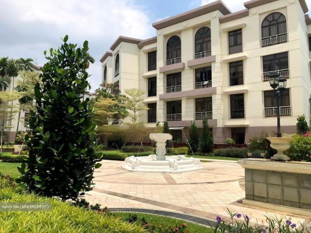 Seletaris D27, Condominium