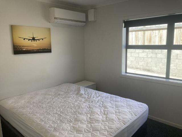 Self Contained Room Opposite The Hospital