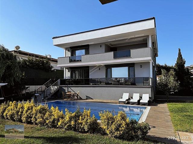 SELİMPAŞA DOĞANTEPE DE FULL DENİZ MANZARALI LÜKS VİLLA 1153 M2