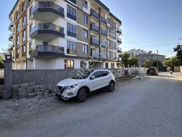 Selimbey Mah. Yeni Yapıda Kiralık 3+1 Sıfır Daire