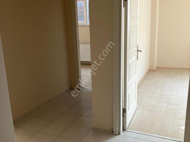 Selimiye Cami Yakını 2+1 Yeni Bina Sıfır Bodrum Kat Daire