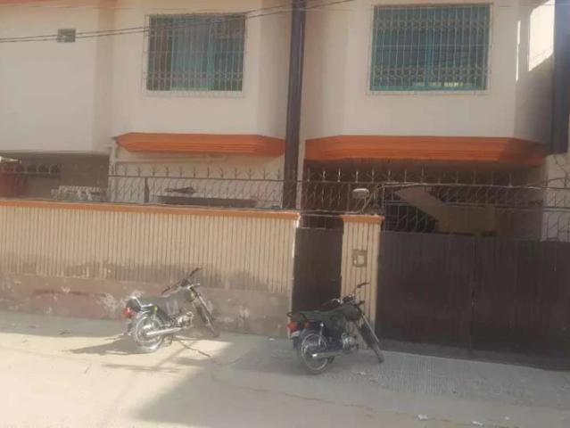 Selling my house 314 sqr yard in gulshan e iqbal block 4A Karachi Gulshan E Iqbal Block 4 ID 57179