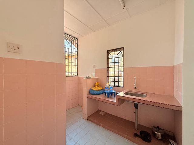 selling Rajawali Apartment Country Homes
