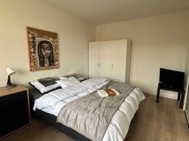 [september] furnished room 15m2 nearby Maastricht