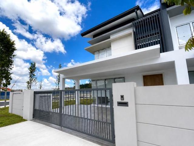 Sepang SemiD 36x80 2 Storey SemiD Price below 550k