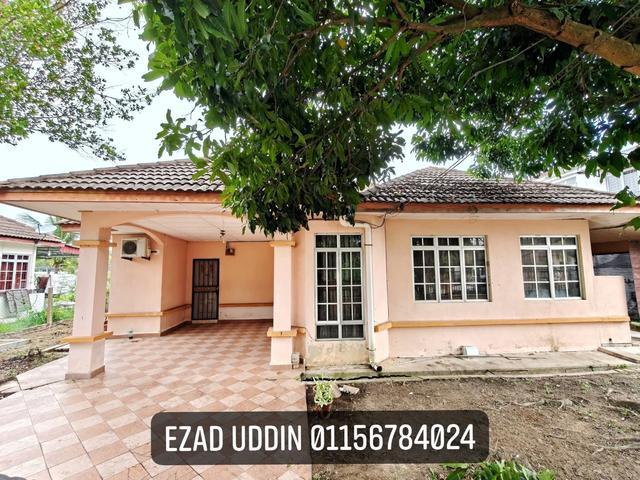 Sepang Sg Pelek Banglo Setingkat Renovated untuk Dijual