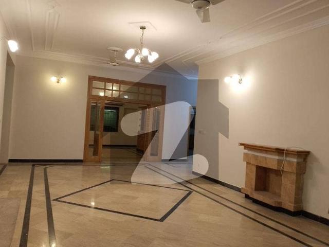 Separate Beautiful Upper Portion Available For Rent 3 Bedroom With Attached Bathroom Drawing Dining TV Lounge Kitchen Car Parking