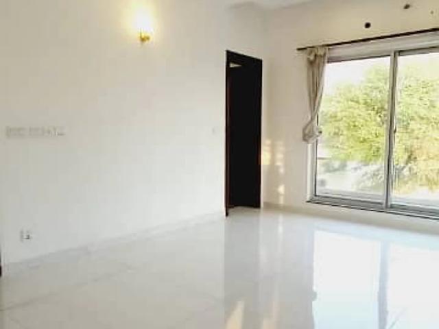 Separate Gate 1 Kanal Lower Lock Upper Portion Available For Rent In D Lahore DHA Defence ID 89024