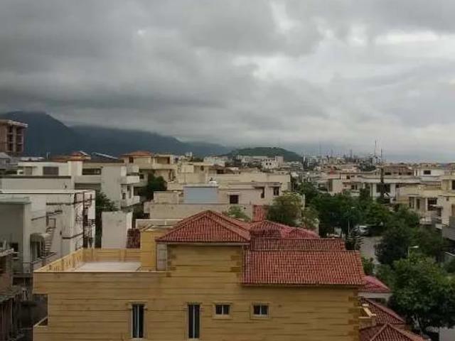 Separate Room for Male and Female Islamabad E 11 ID 22327
