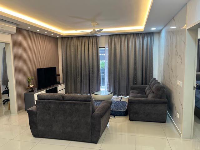 Seruang duduk eco sanctuary Bandar Rimbayu unit for rent