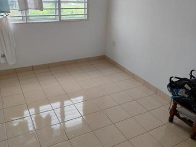 Serunai Seruling apartment 900sqft nice unit for sale