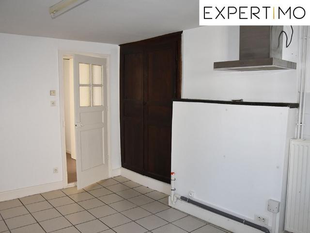Servant Appartement de 48.5 m², 417 €/mois cc