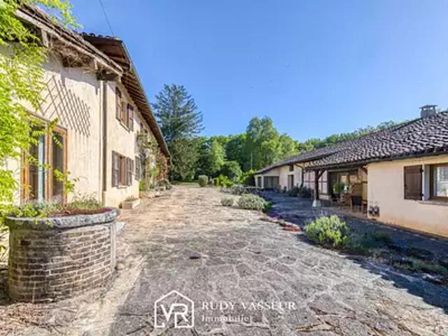 Servas 01960 Achat / Vente maison 12 pièces t12