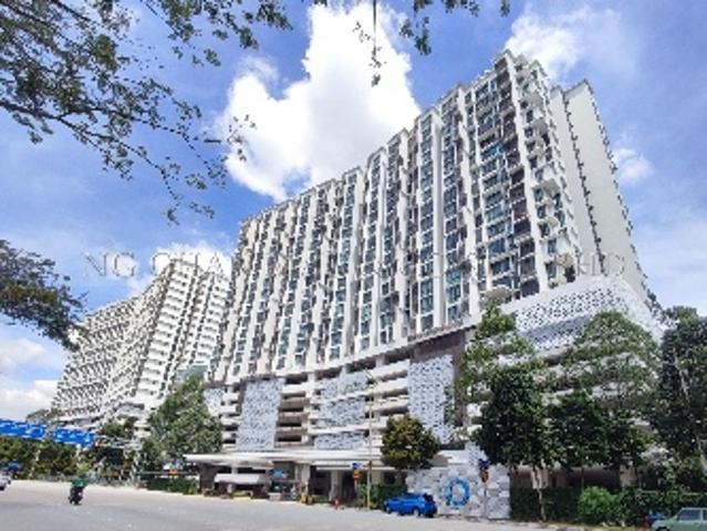 Service Apartment, Corner Lot