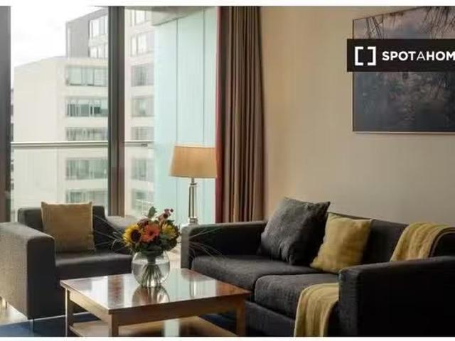 Serviced 1 Bedroom Apartment to Rent in Dublin 18