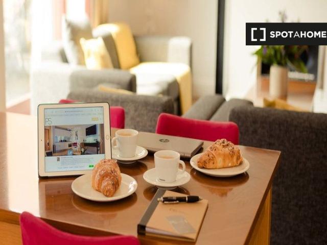 Serviced 1 Bedroom Apartment to Rent in Dublin 2