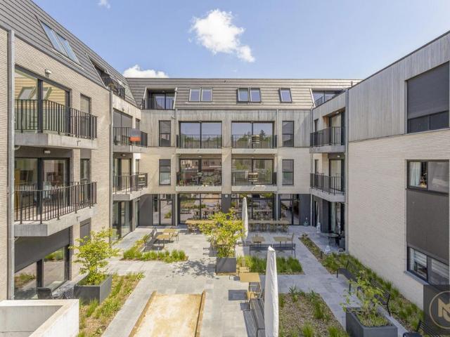 Serviceflat te koop voor 179000 euro met 1 slaapkamers