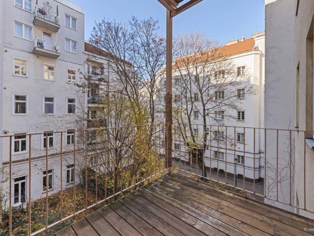 SERVITENVIERTEL viel Wohnung auf wenig M² und dann auch noch eine Terrasse im Regelgeschoß!