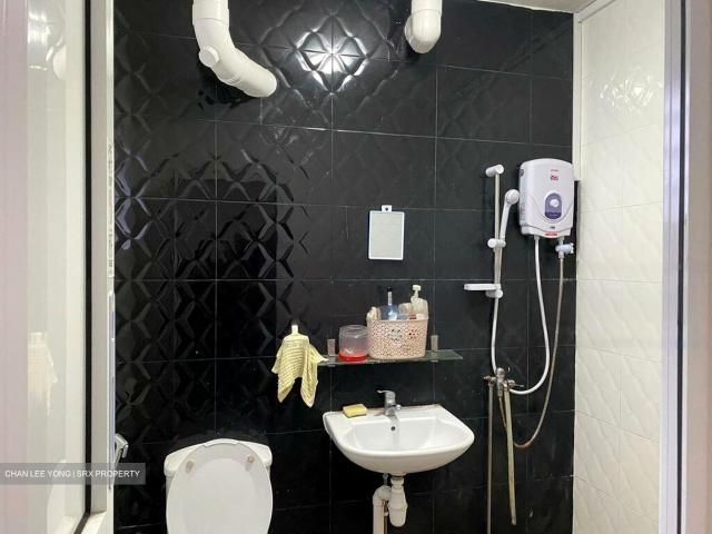 Serangoon Avenue 2 Serangoon, HDB 4 Rooms