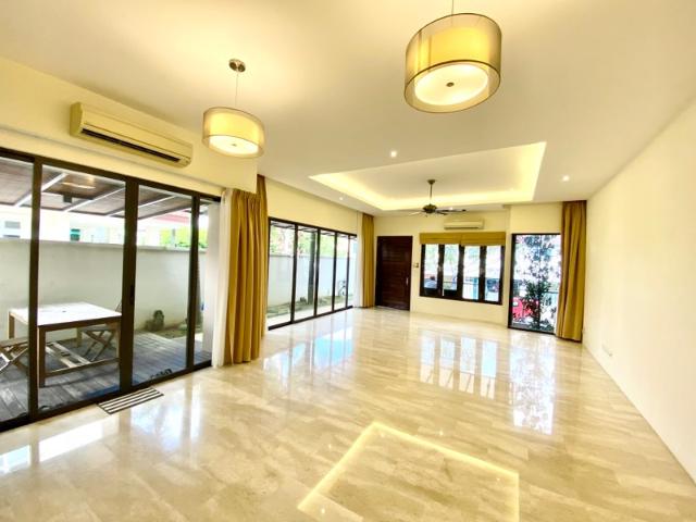 Serangoon Garden Estate Corner Terrace For Rent, $12,800, 4 Bed 5 Bath 3,038 sqft $4.21 psf