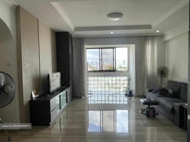 Serangoon Garden Estate D19, Apartment
