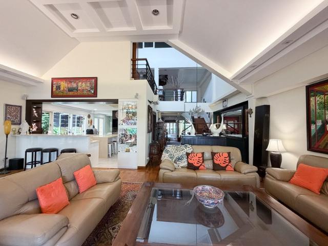 SERANGOON GARDEN ESTATE Semi Detached House For Sale, $8,300,000, 5 Bed 5 Bath 5,200 sqft $1,976.00 psf