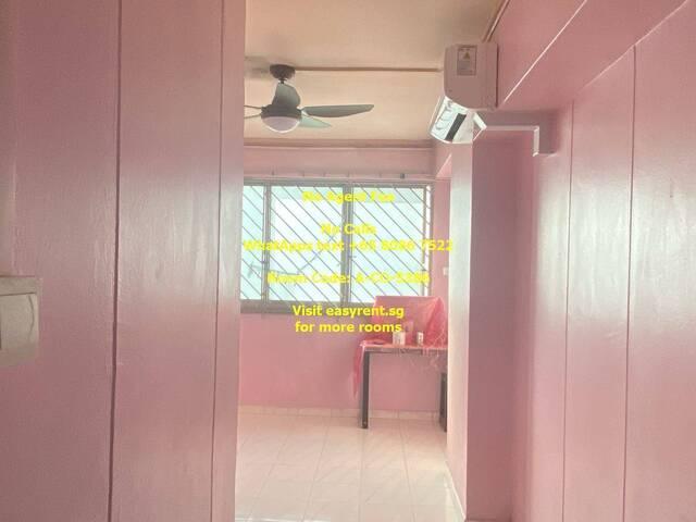 Serangoon MRT Master Room