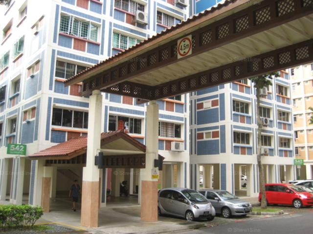 Serangoon North Avenue 4 Serangoon, HDB Executive